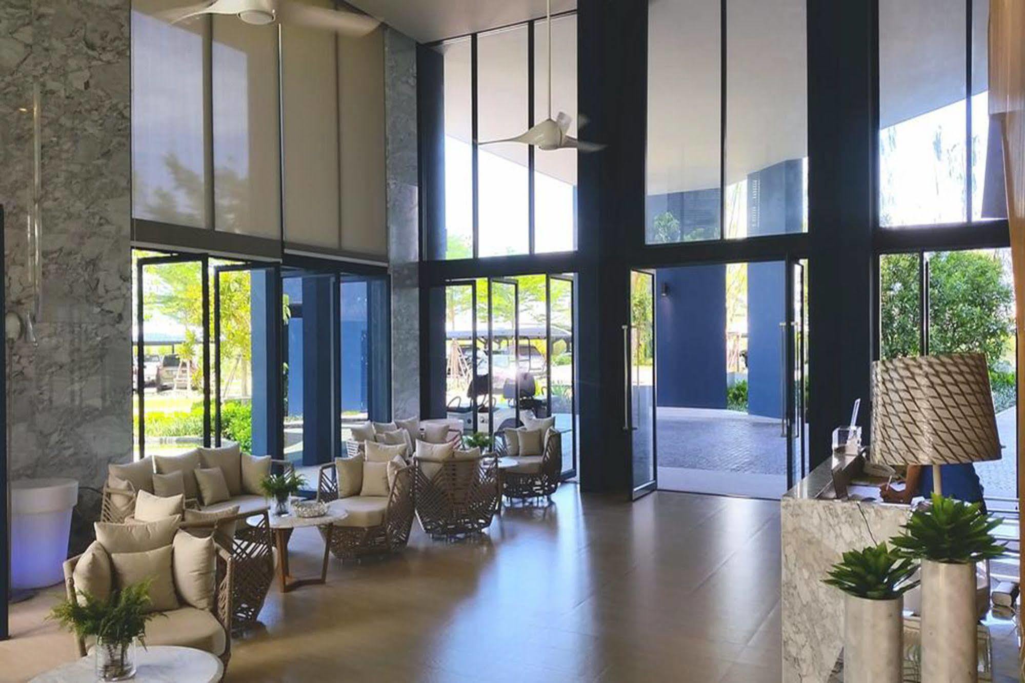 Baan Thew Talay Blue Sapphire Apartment Cha-Am Bagian luar foto